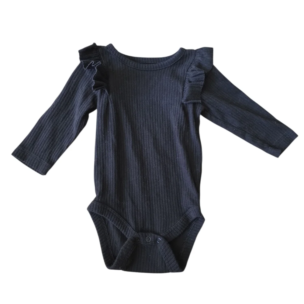 Baby Cat & Jack  Soft  Long Sleeve Bodysuit Set Of 3 Euc Size 0-3mo - Picture 3 of 5